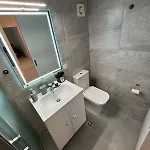 Tree Road Apartman *