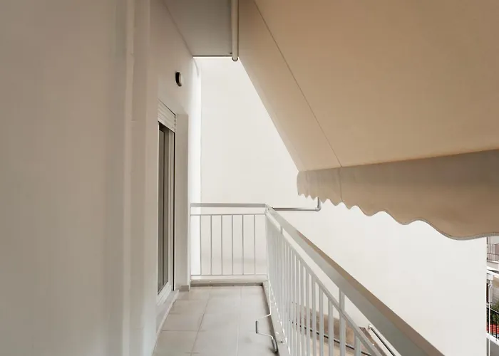 Апартаменты Tree Road *